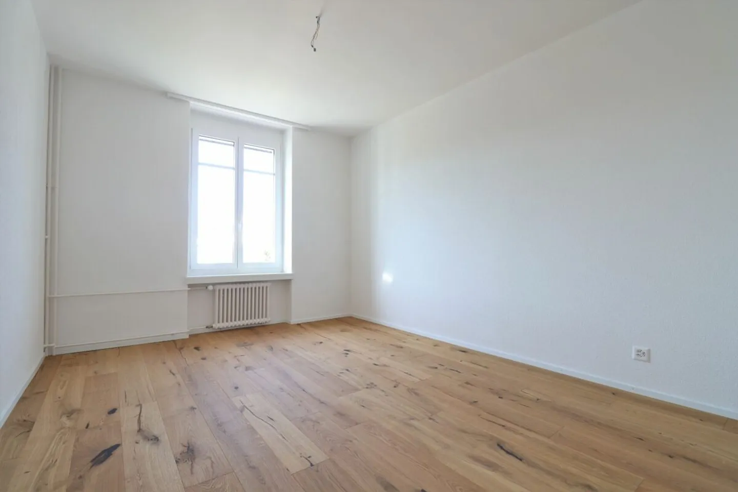 Moderne 2.5 Zimmer-Wohnung - Foto 4 von 6