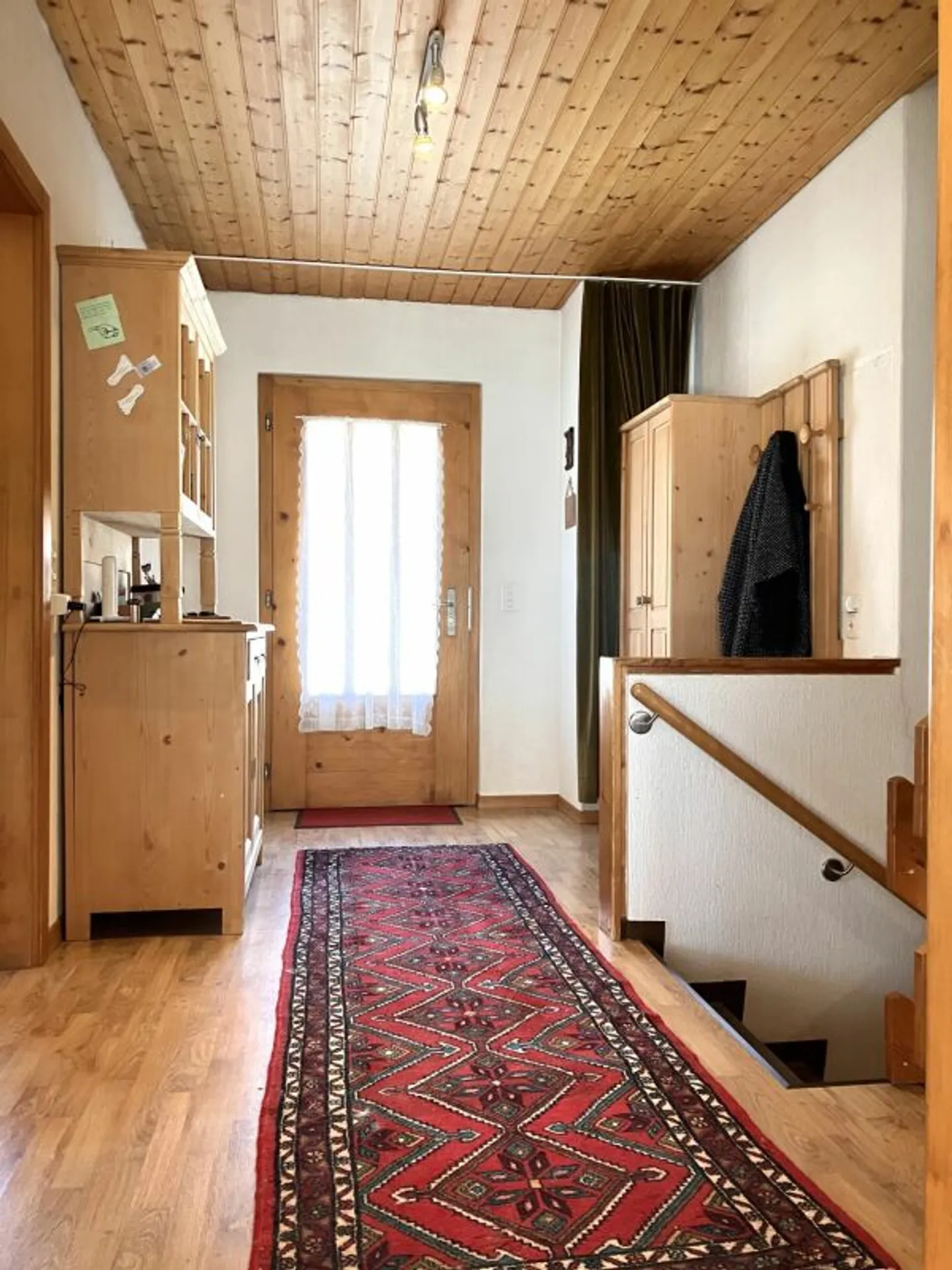 5.5-room single-family house with garden and panoramic view in Trun - for sale - Photo 7 of 10