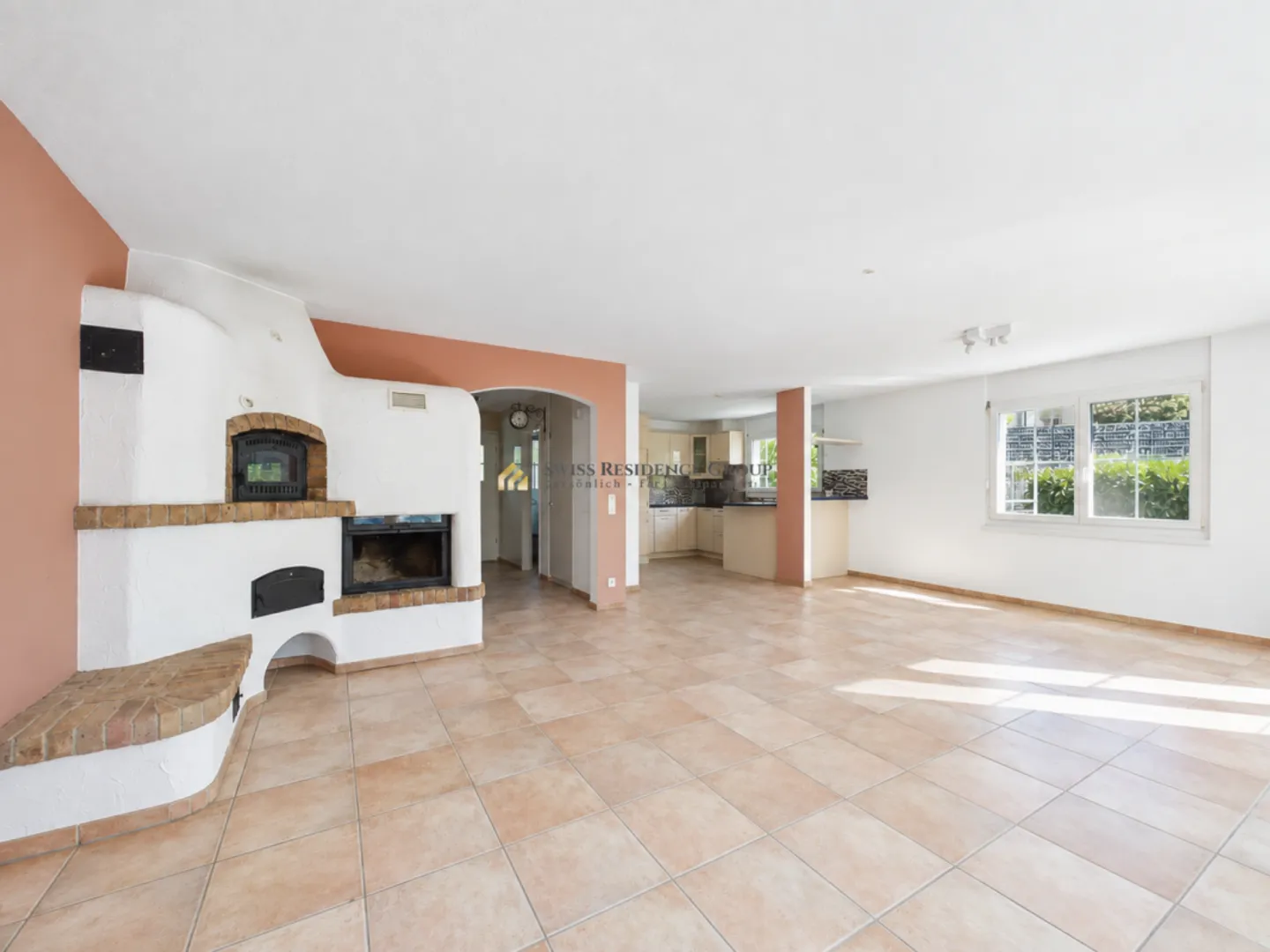 Una casa con carattere - 5,5 stanze, piscina, forno per la pizza e alta qualità della vita - Foto 2 di 13