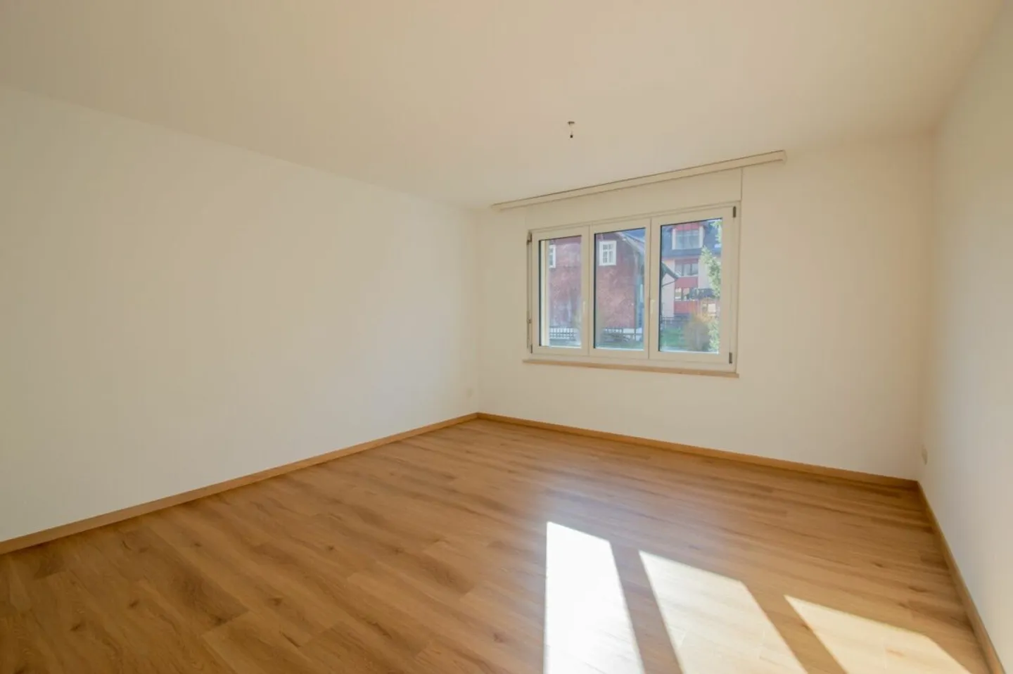 Ottimo appartamento singolo in posizione centrale - Foto 4 di 11