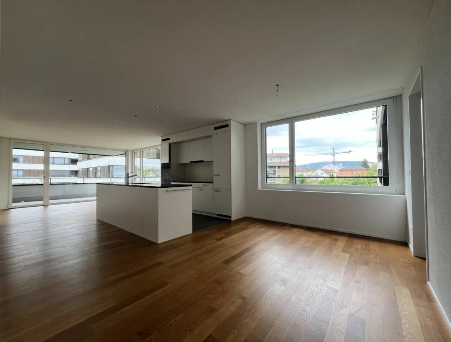 Appartement moderne de 3,5 pièces au cœur de Dagmersellen - Photo 1 sur 10