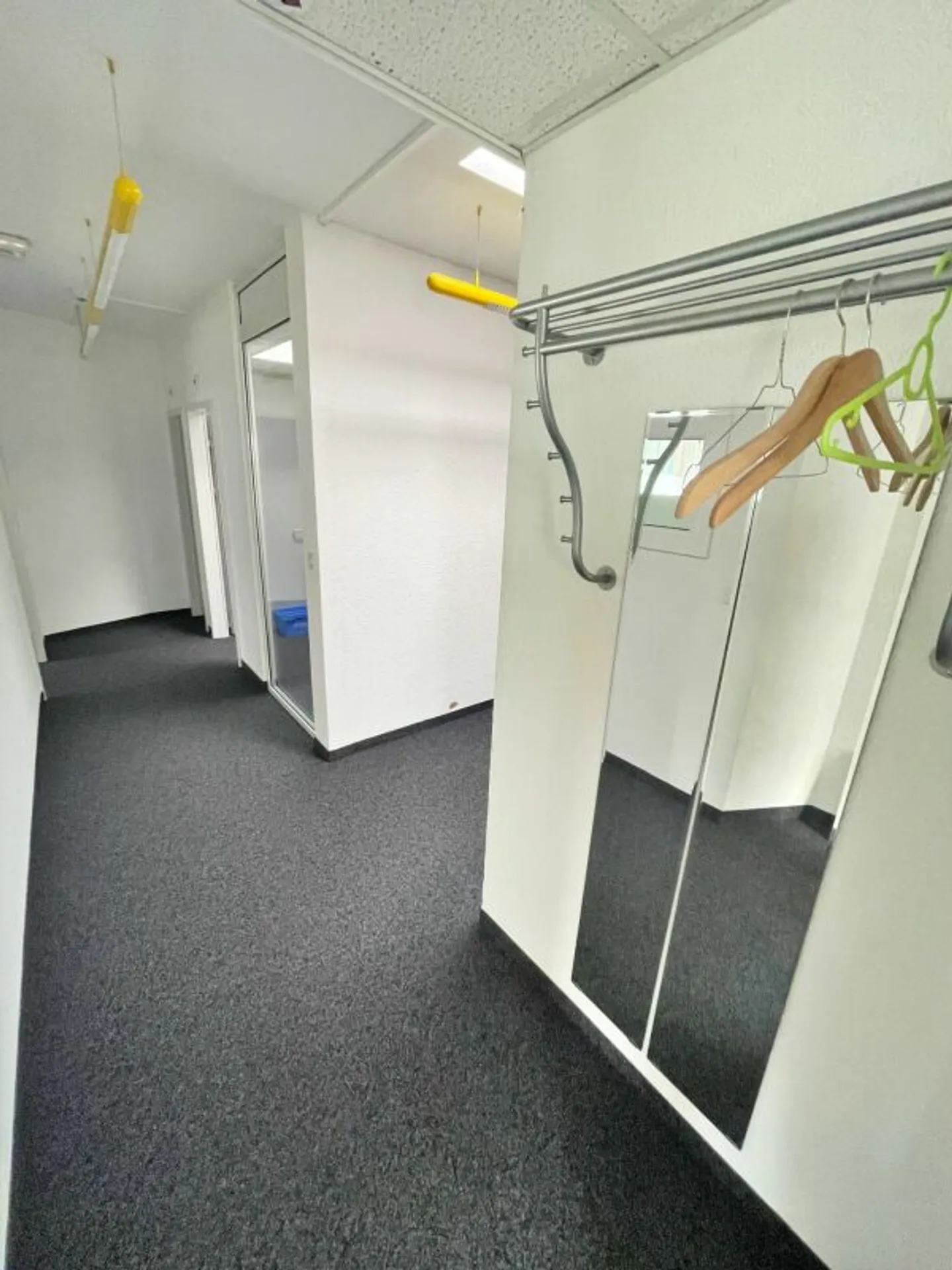 Geräumiger Büroraum in Crissier - Foto 7 von 13