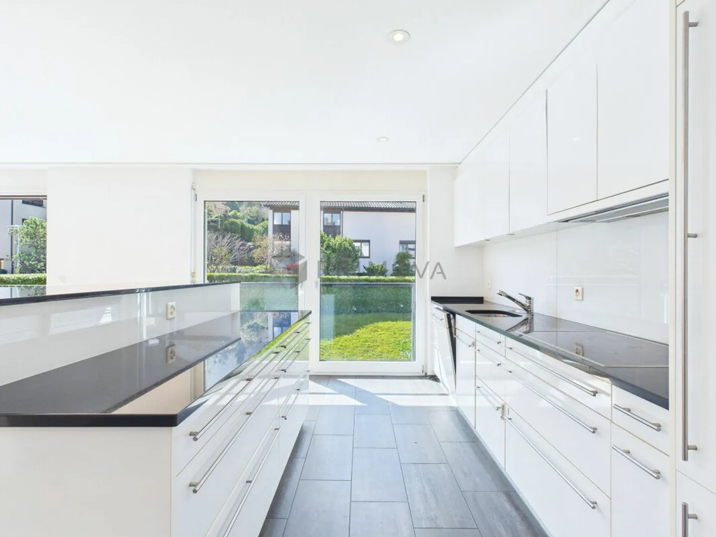 Opportunité unique à Horgen, le bijou de 4,5 pièces ! - Photo 3 sur 12