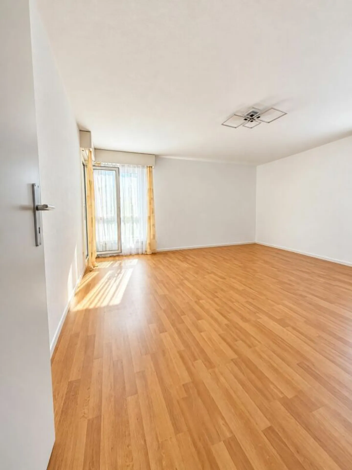 Modernes Apartment in Rorschach - Foto 3 von 8