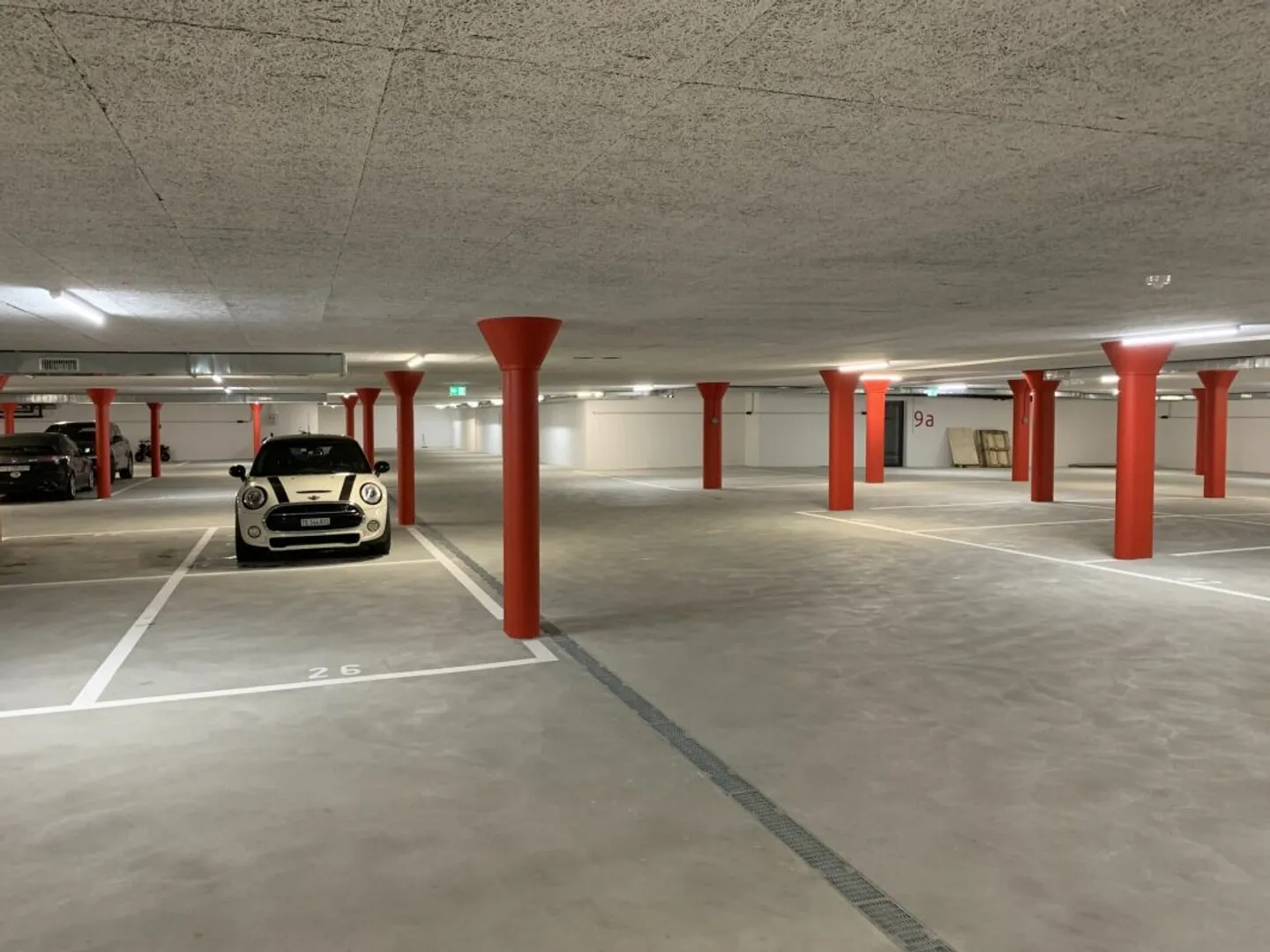 Einstellhallenplatz in Zürich - Foto 3 von 3
