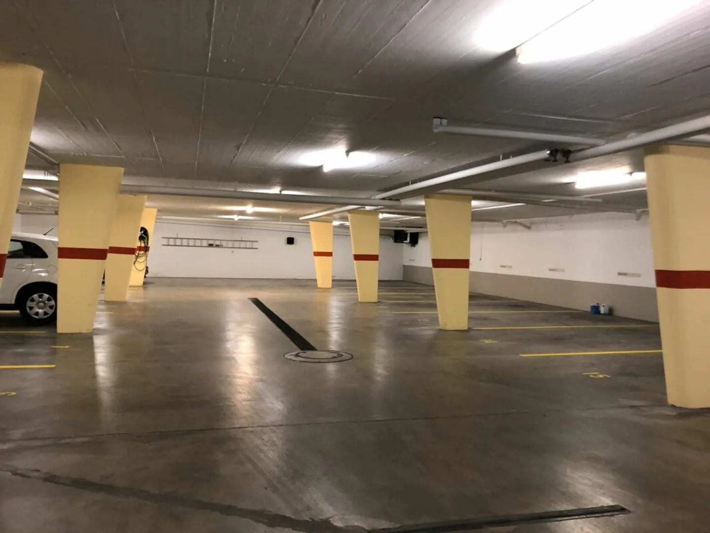 Underground parking space for rent on Bahnhofstrasse - Photo 1 of 3