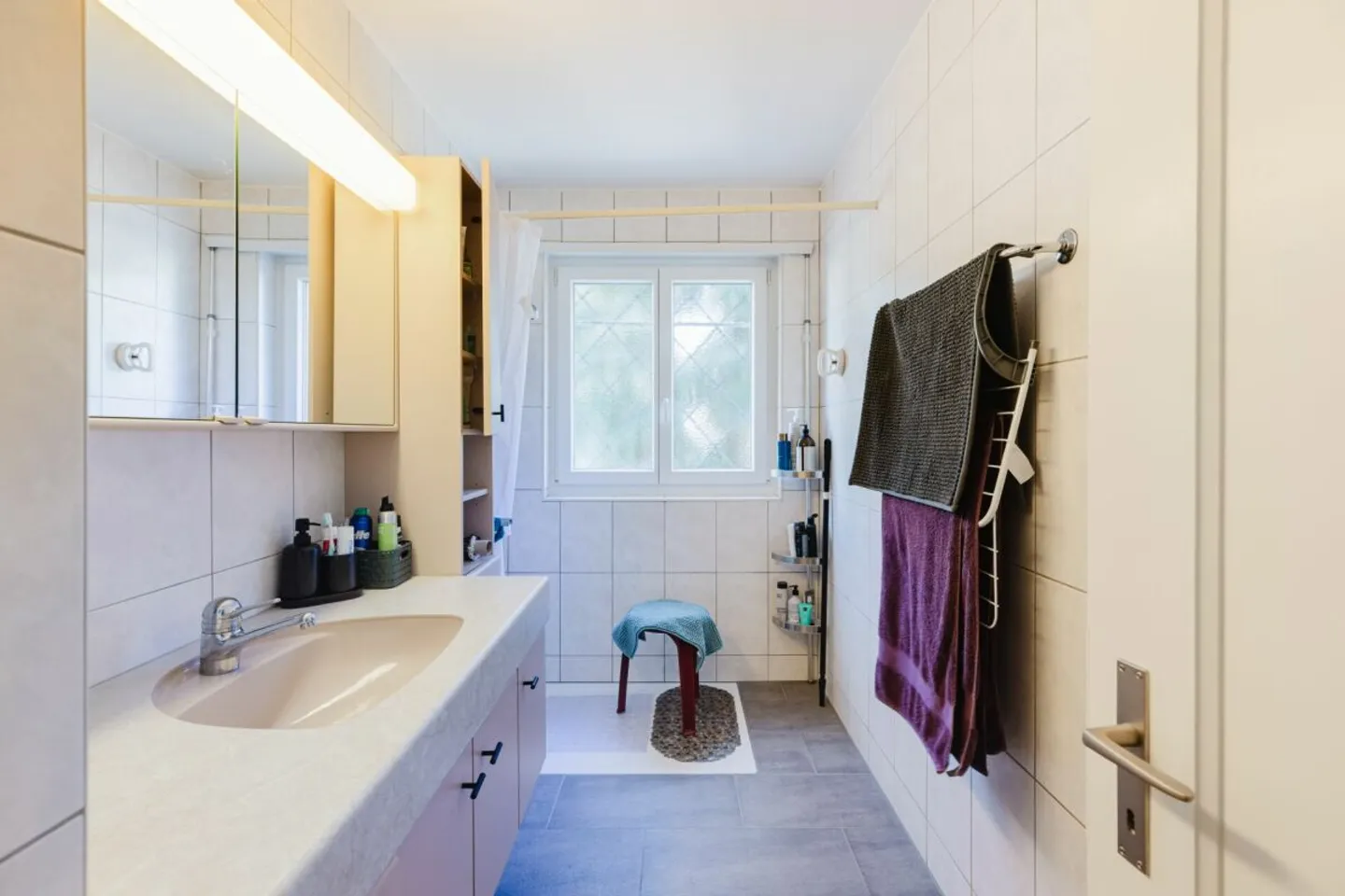 Multi-family house with building land reserve in the beautiful Linden district in Biel BE - Photo 5 of 13