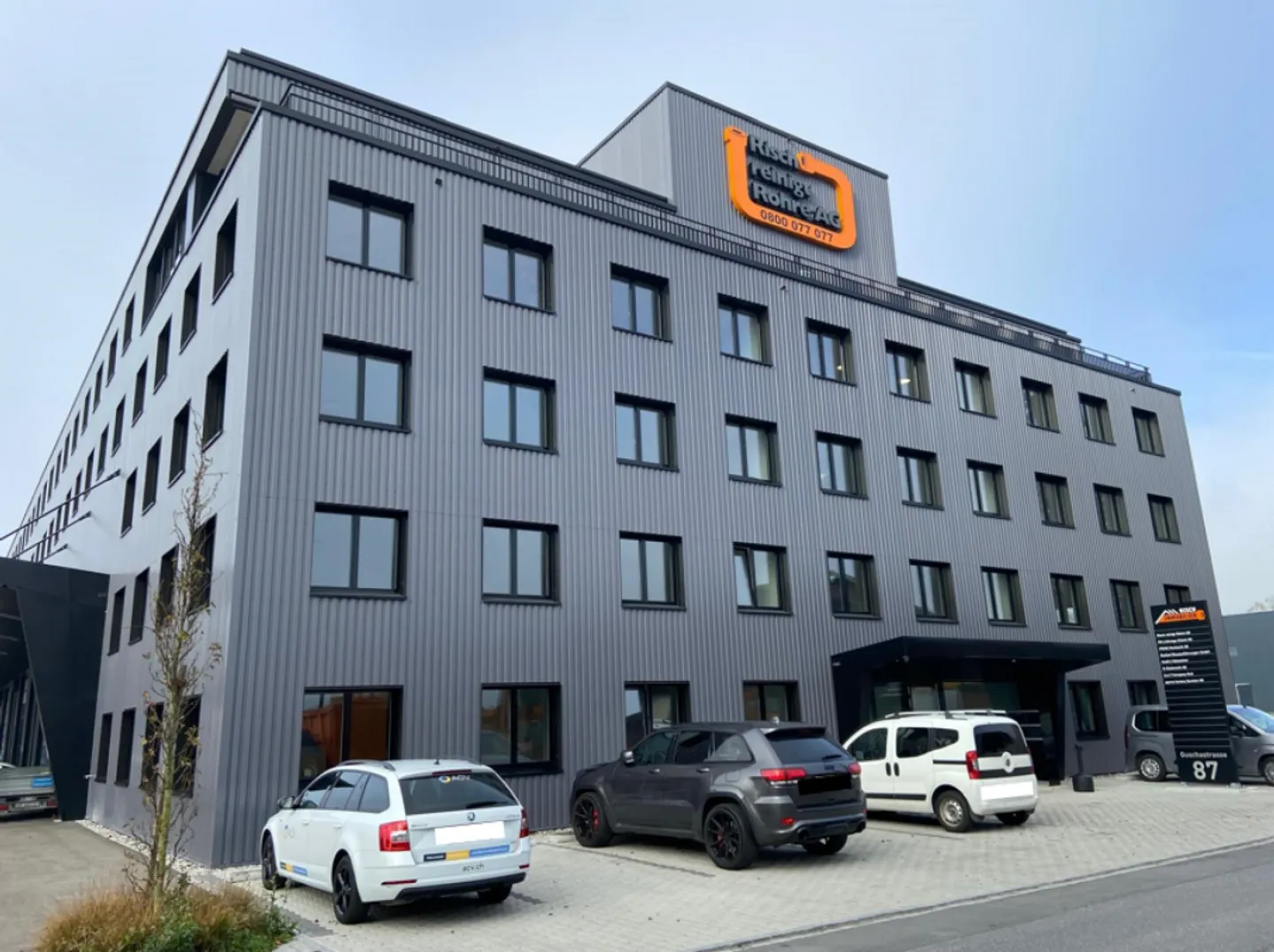 Attractive office space with archive - modern and flooded with light - Photo 8 of 9