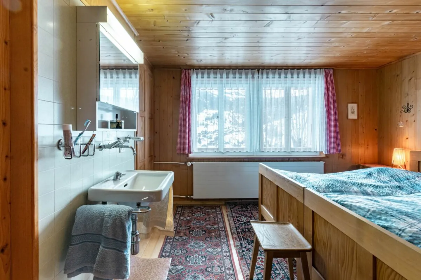 Chalet Argovia with panoramic view of the Eiger - Photo 9 of 13