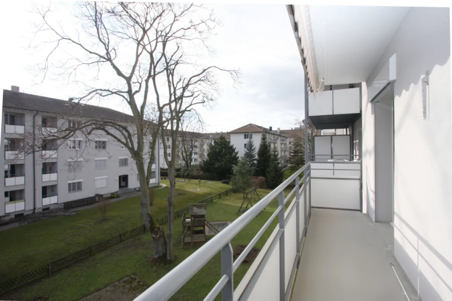 Appartamento soleggiato a Muttenz - Foto 3 di 7