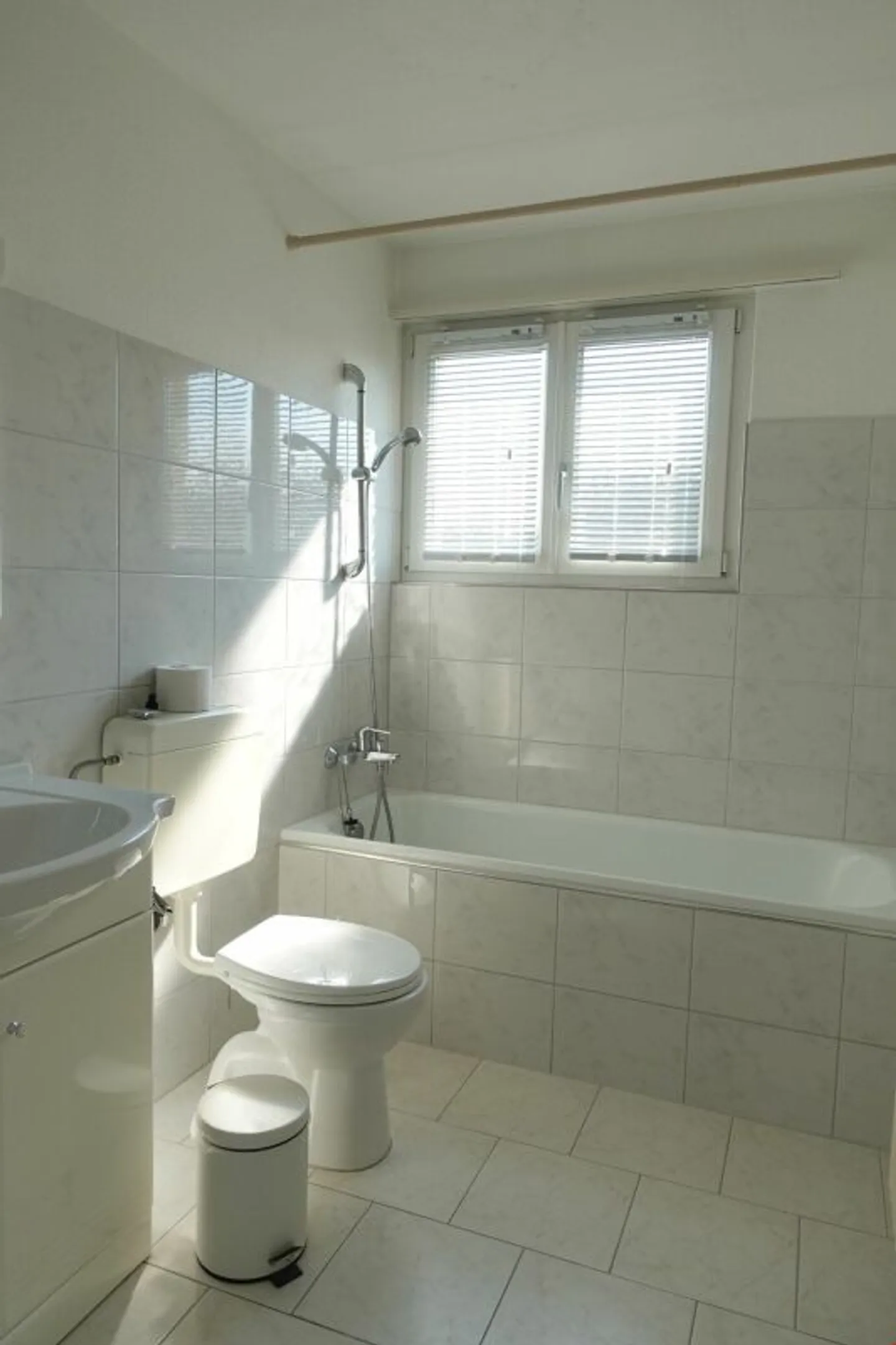 Helle 3,5 Zimmer Wohnung - Foto 12 von 13