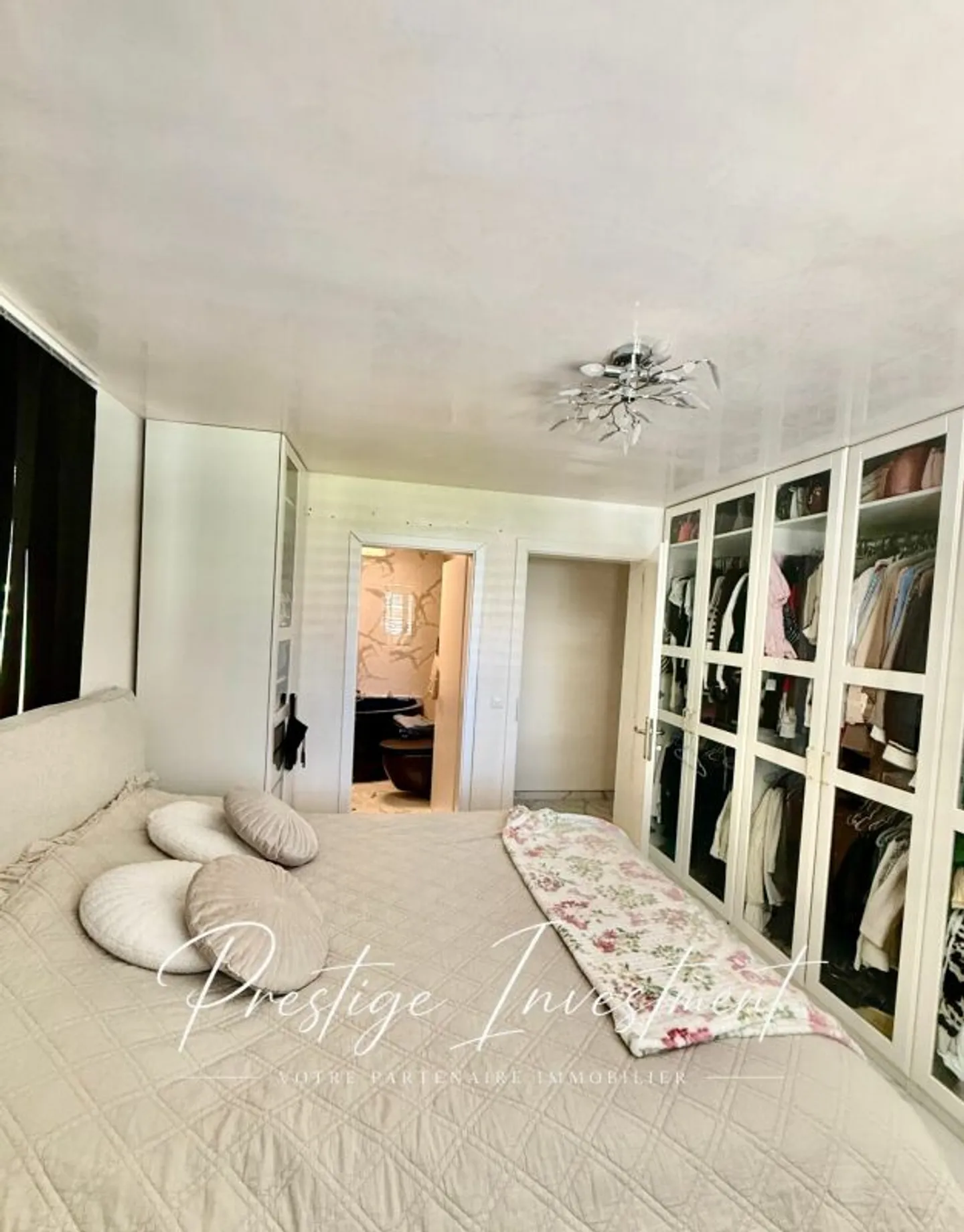 RENOVIERTES 4.5 ZIMMER WOHNUNG & 132 M2 CONTHEY - Foto 11 von 13