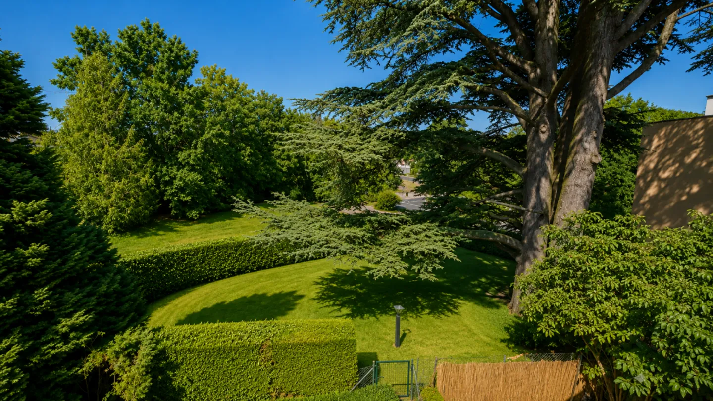 Magnifico attico di 3,5 locali con terrazza, rooftop privato e vista parziale sul lago - Alle porte di Ginevra - Foto 2 di 13