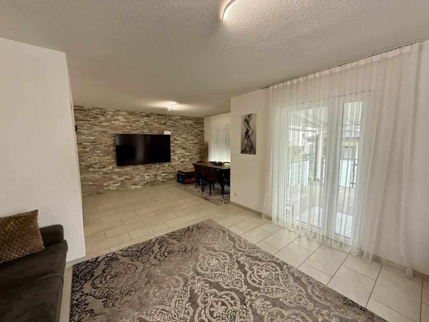 Emménager &amp; s'épanouir - maison individuelle rénovée avec jardin dans un quartier calme - Photo 6 sur 13