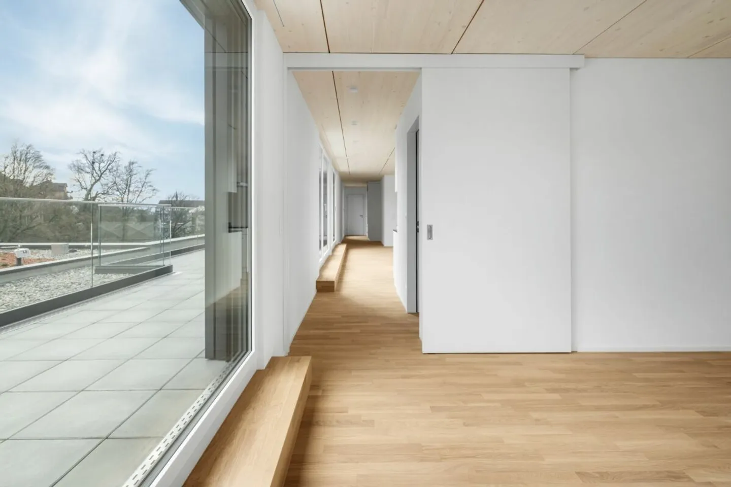 Appartement penthouse exclusif avec une vue magnifique sur la ville de Lucerne - Photo 5 sur 12