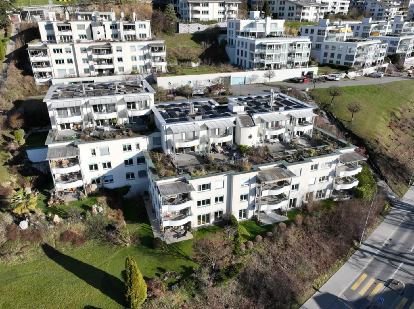 Great condominium with house character and panoramic view - Photo 1 of 6