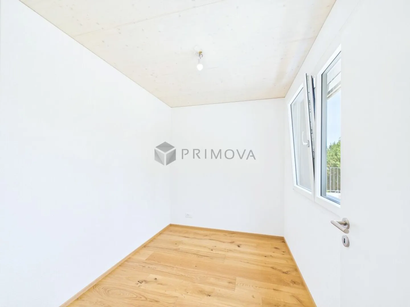 Modern Duplex Home with Terrace - Photo 8 of 13