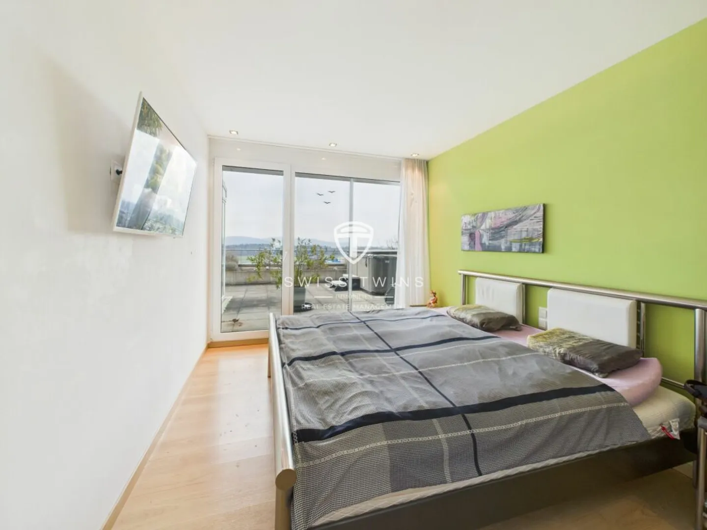 5½-room maisonette apartment with panoramic and mountain views - Photo 12 of 13