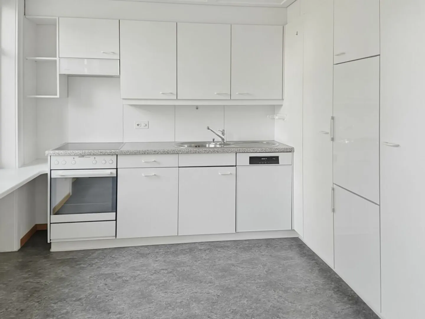 Appartement Charmant à Wil - Photo 5 sur 7