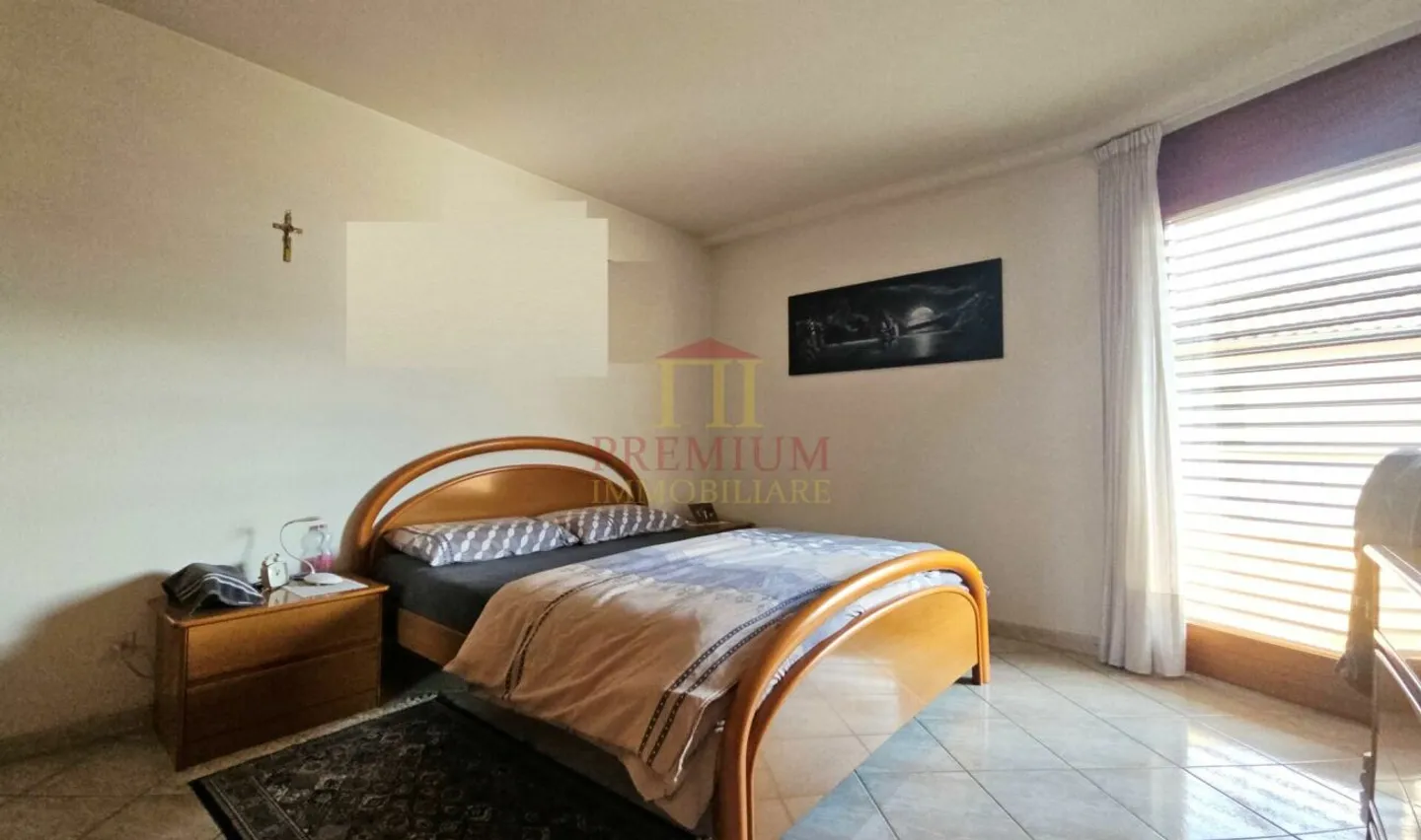 Ampia casa indipendente - Foto 10 di 11