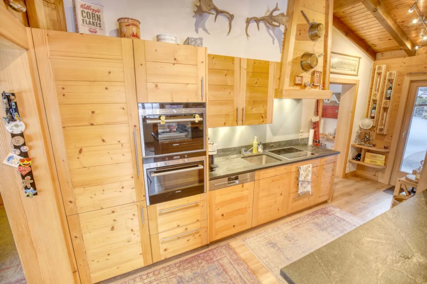 Charakterchalet mit 2 Nebengebäuden und großem Grundstück in Haute-Nendaz! - Foto 12 von 13
