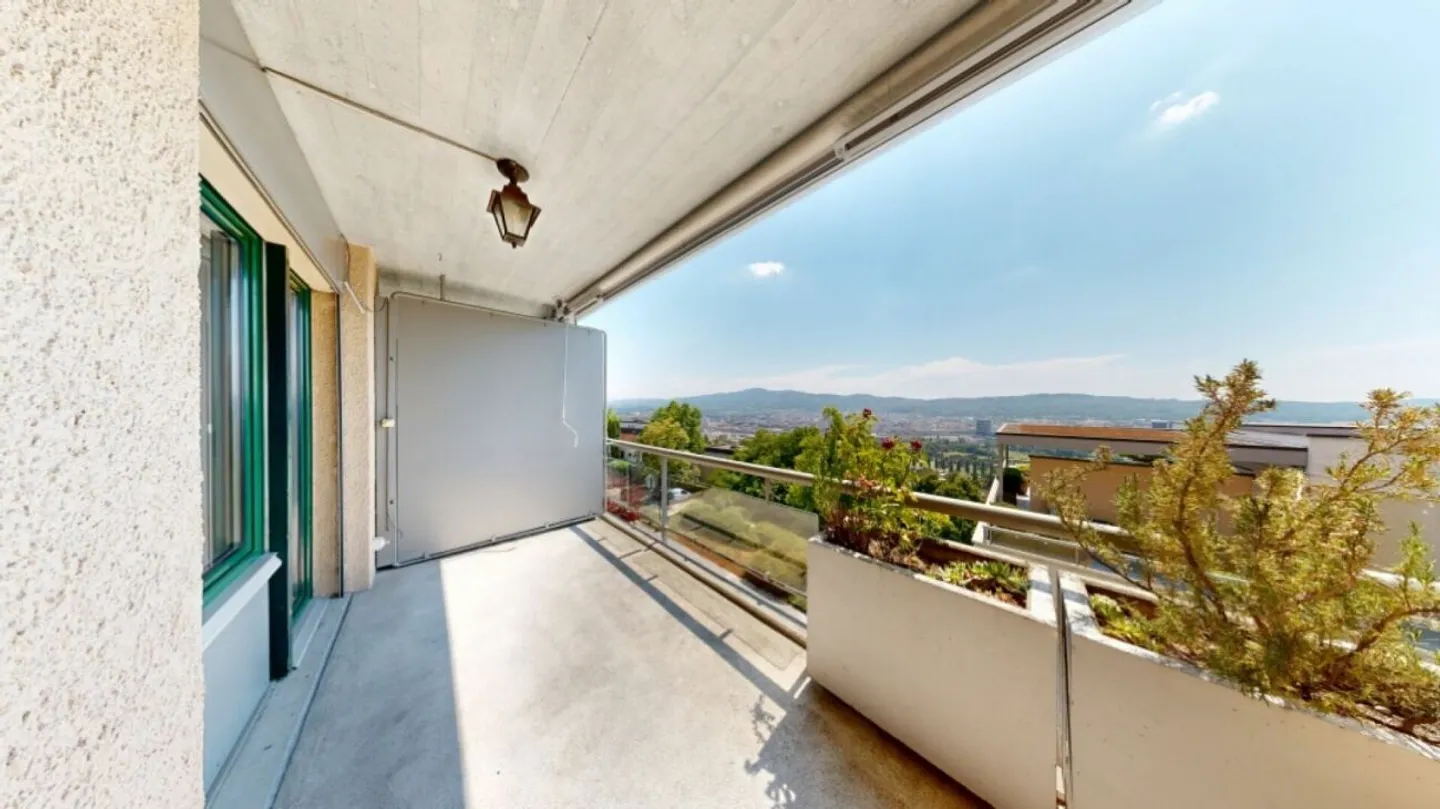 Vivere in una posizione ambita con vista - Foto 13 di 13