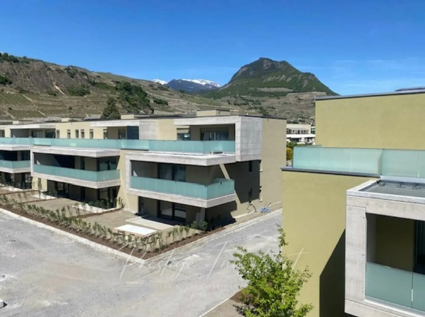 Penthouse with Sky Terrace in Uvrier - Photo 1 of 1