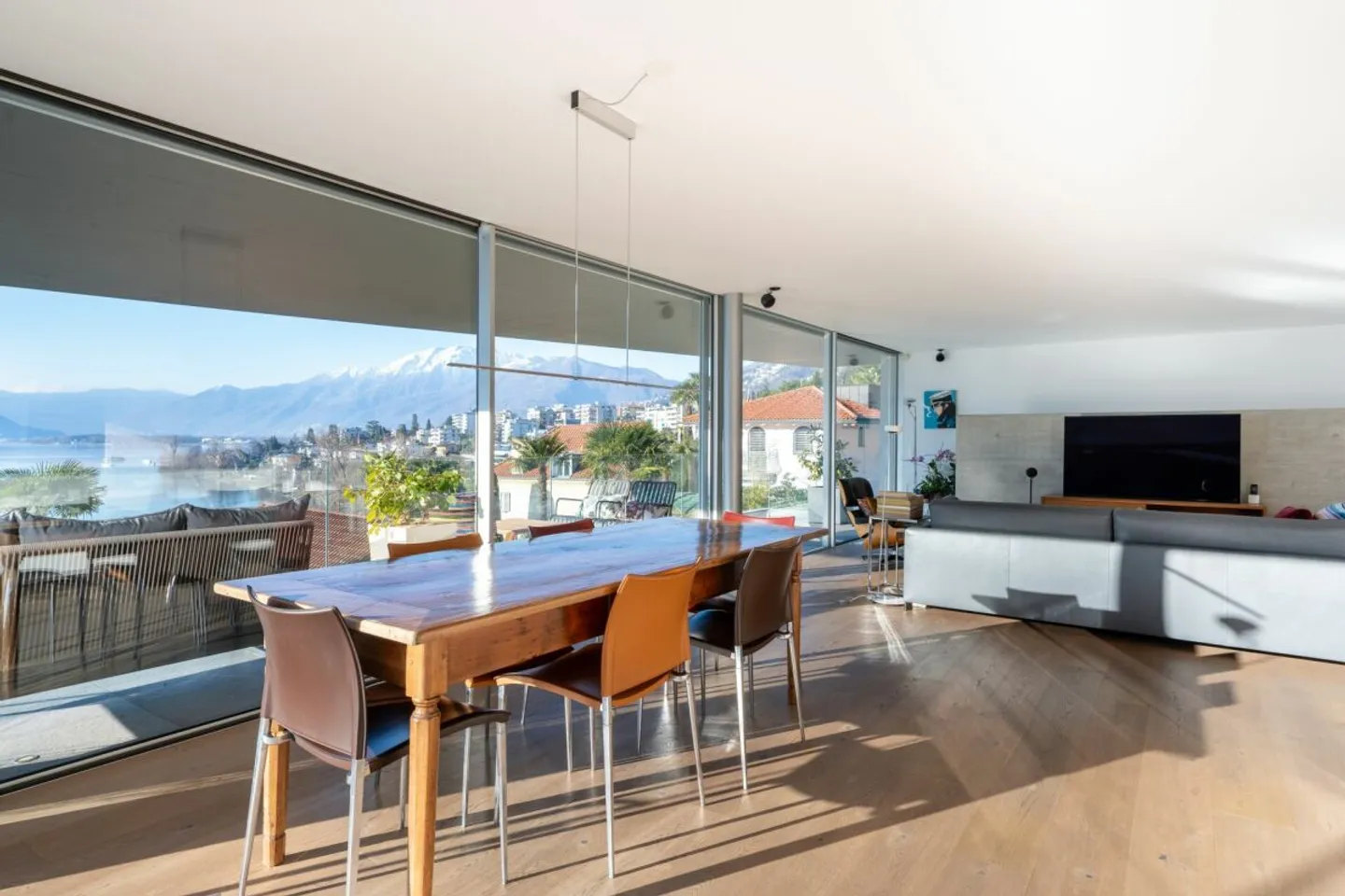 MINUSIO - Luxurious Apartment in a Privileged Location - Photo 5 of 13