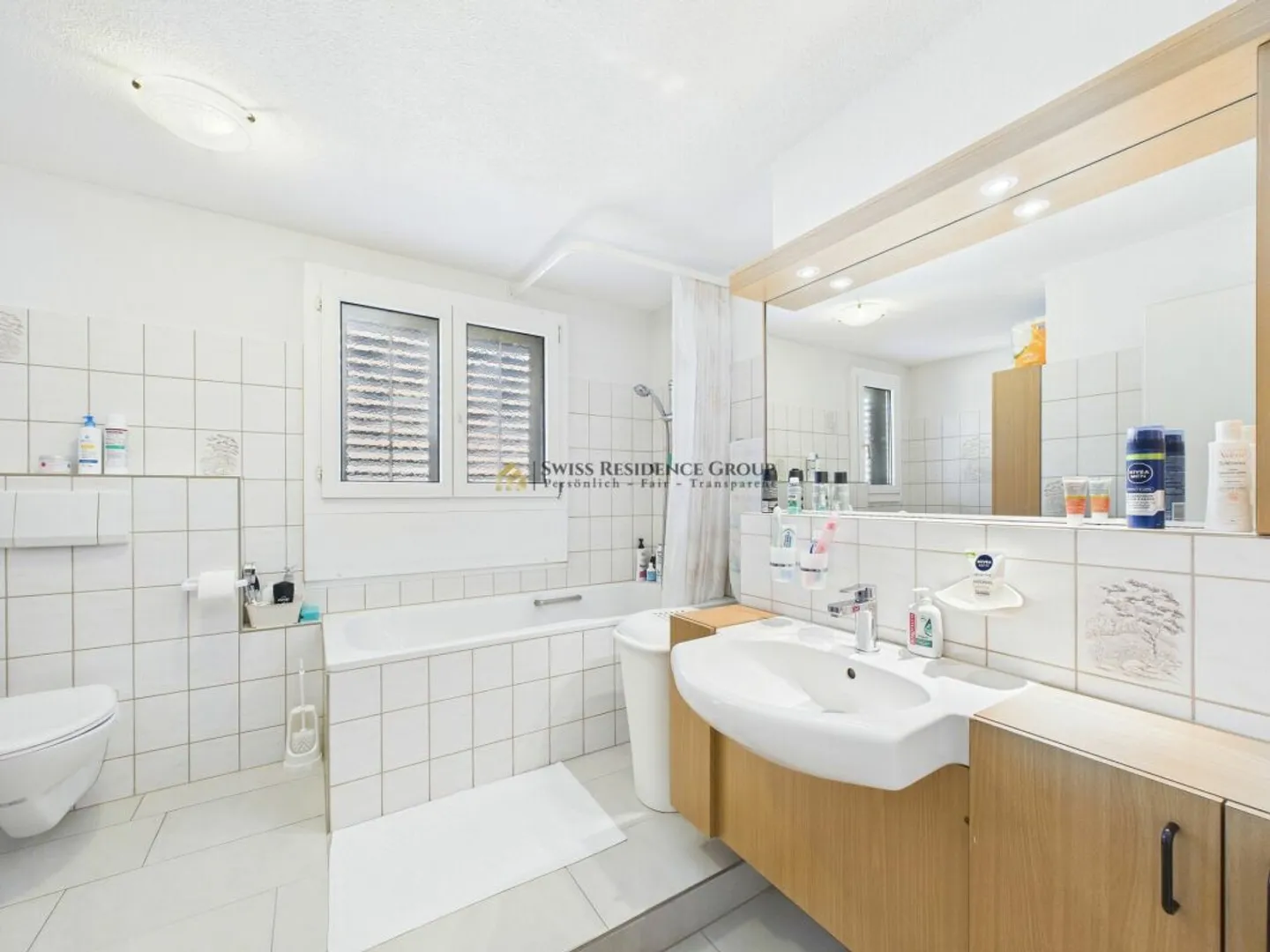 Wohnen &amp; Arbeiten vereint - Einfamilienhaus mit 60 m² Geschäftsanbau - Foto 8 von 13