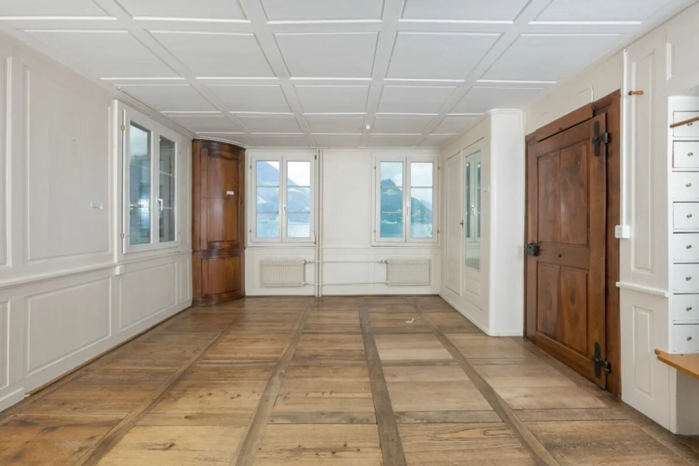 Appartement 3.5 pièces élégant dans un immeuble résidentiel historique - Photo 5 sur 13