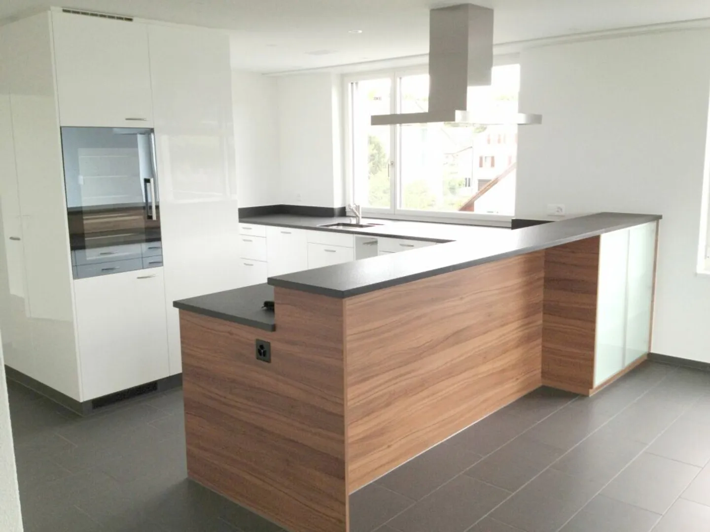 Dreamlike 4.5-Room Penthouse Apartment - Photo 2 of 8