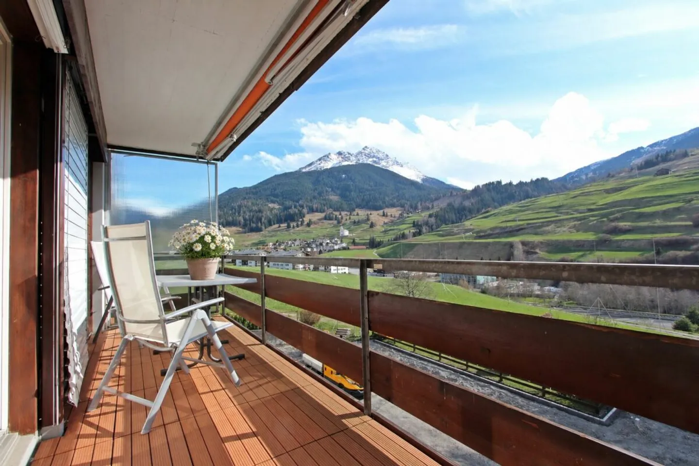 Gemütliche Wohnung beim Lai Barnagn - Foto 1 von 12