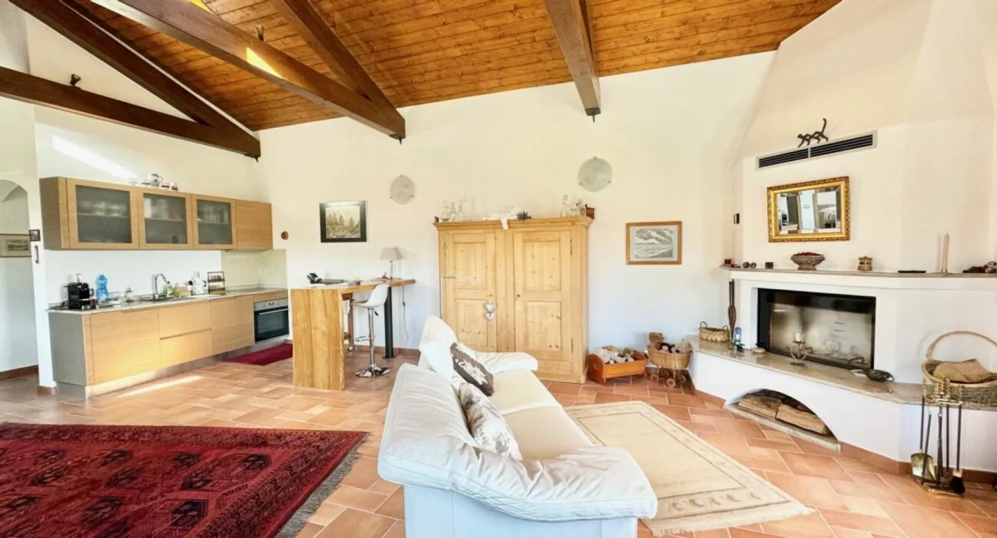 Paradiso delle vacanze in Italia (Brezzo di Bedero) - Foto 3 di 13