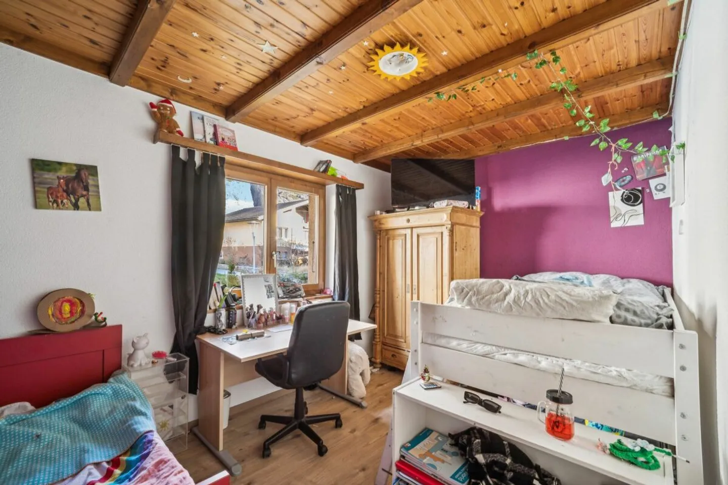 Freistehendes 5,5-Zimmer-Einfamilienhaus in Niedergesteln VS mit Baulandreserve - Foto 12 di 13