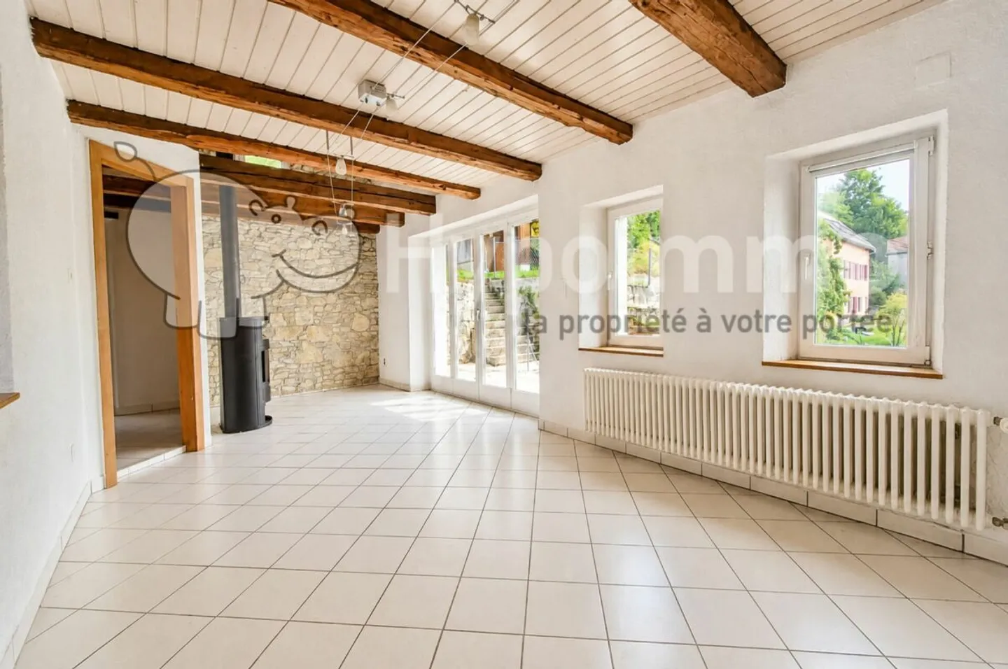 Bright 7-room apartment with terrace - Photo 1 of 13