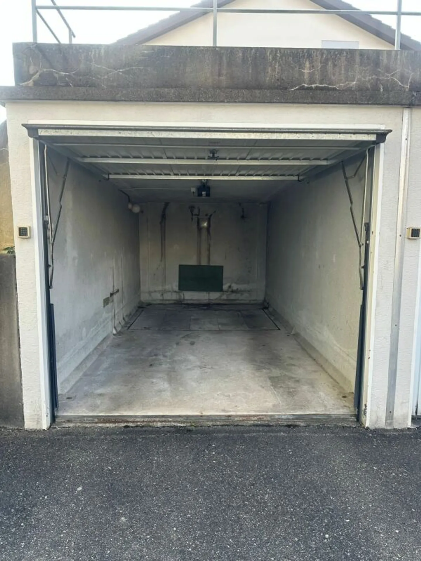 Garage individuel à louer - Photo 2 sur 3