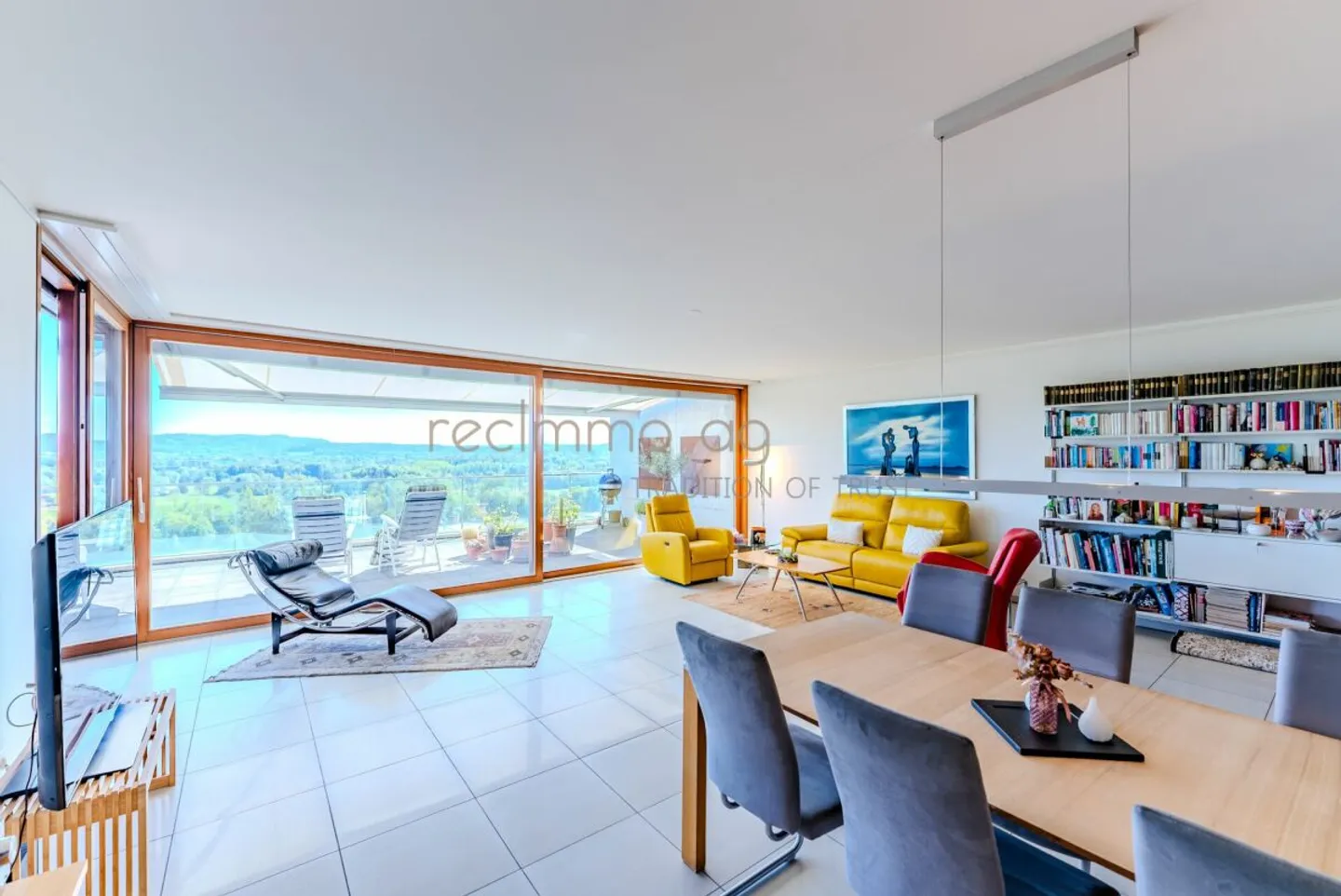 Exklusive Terrassenwohnung mit Aussicht - Foto 1 von 12
