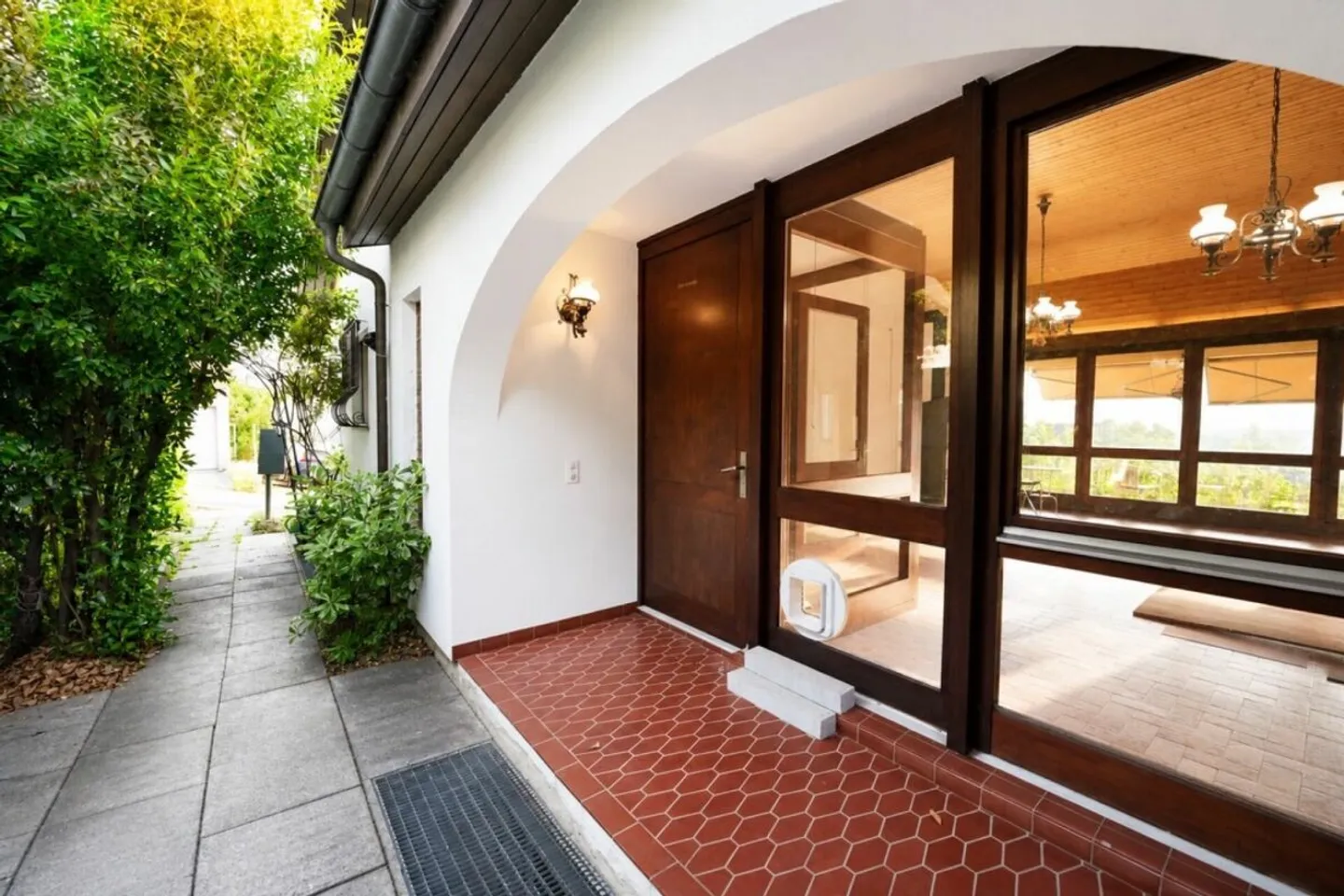 8-1/2-Zimmer Einfamilienhaus mit unverbaubarer SW-Aussicht - Nähe ÖV und Schulen in Dornach - Photo 5 sur 13
