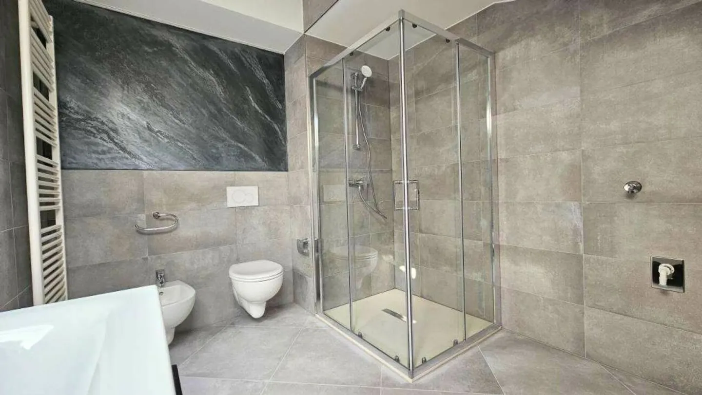 APARTMENT IN FIRST OR SECOND RESIDENCE - Photo 10 of 11