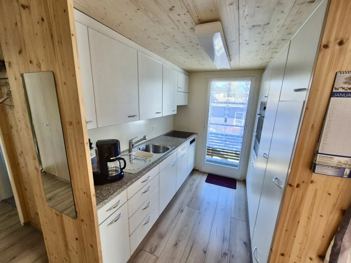 Appartamento Incantevole con Balcone - Foto 4 di 5