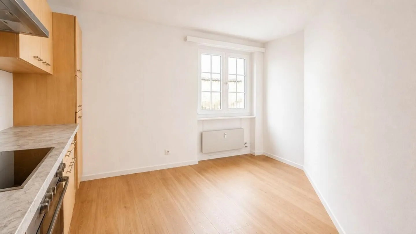 Charming 1.5-room apartment in the town of Laufen - Photo 3 of 5