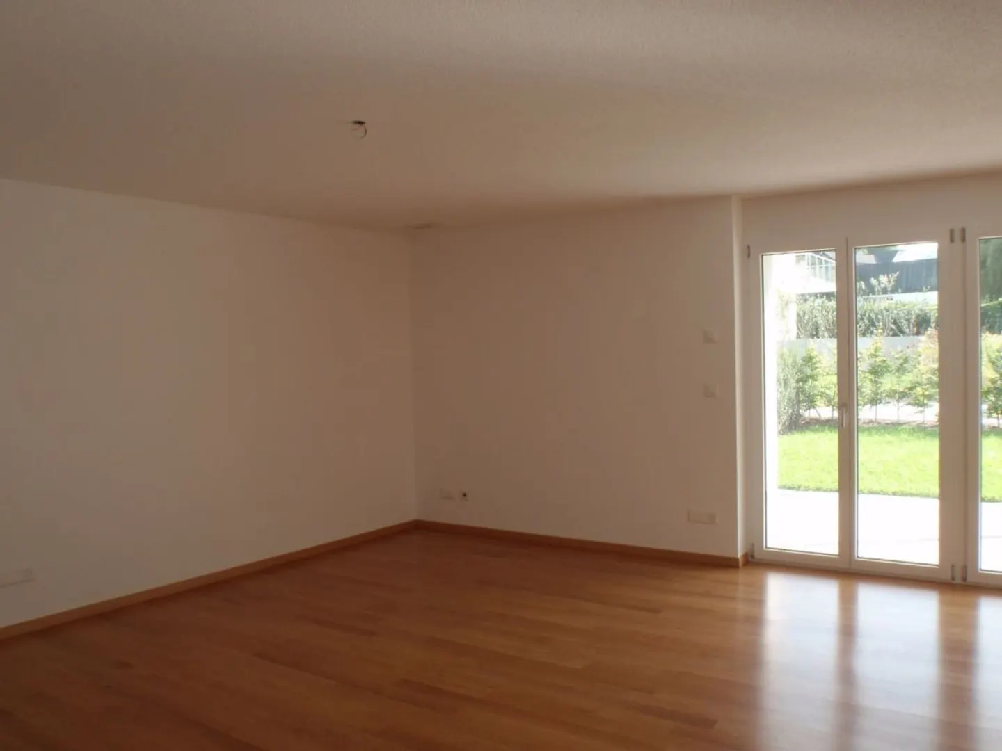 grosszügige 5.5-Zimmer-Gartenwohnung - Foto 3 von 12