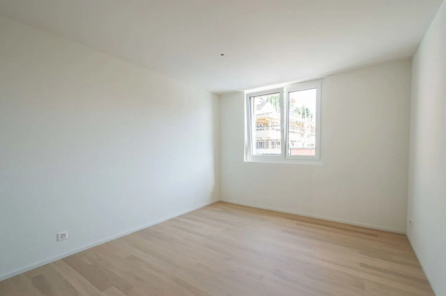 Geräumige Wohnung mit Balkon - Foto 7 von 12