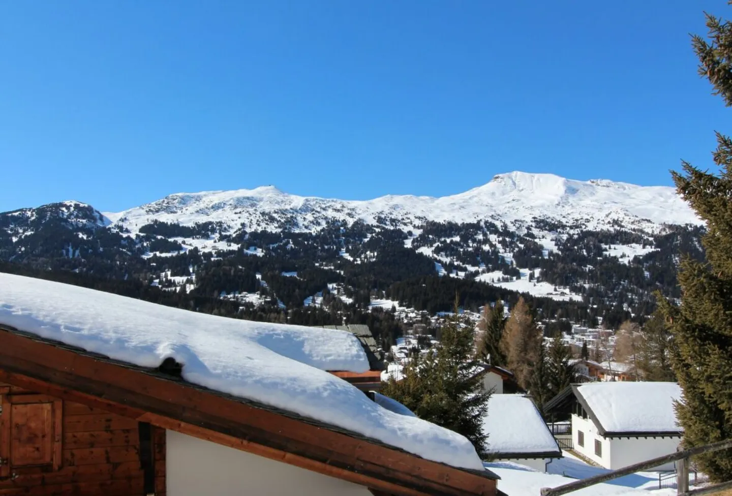 Half of a House in a Privileged Location - Photo 12 of 12