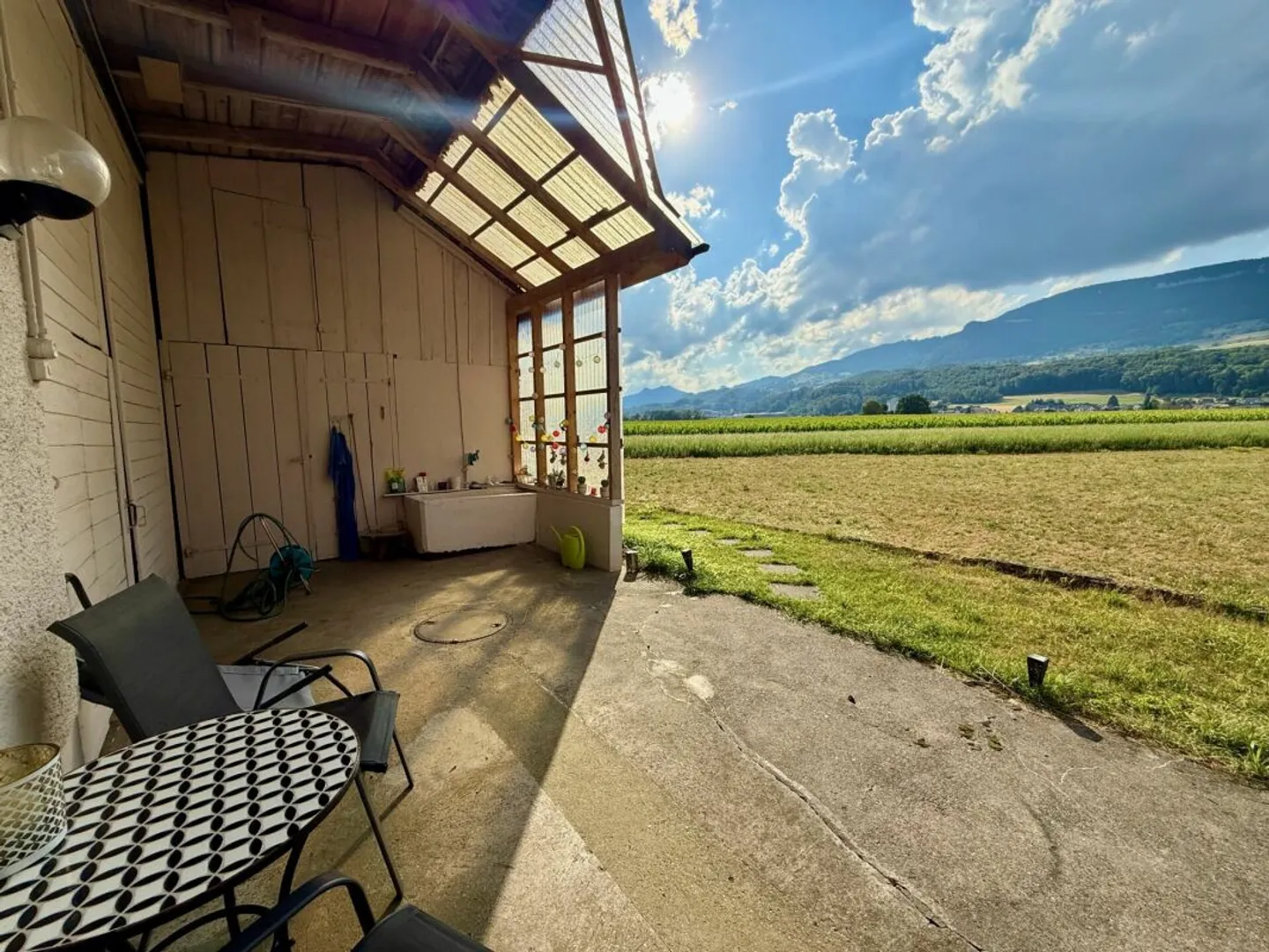 Farmhouse with Barn on 2,178 m² - Freedom, Charm and Countless Possibilities - Photo 6 of 13