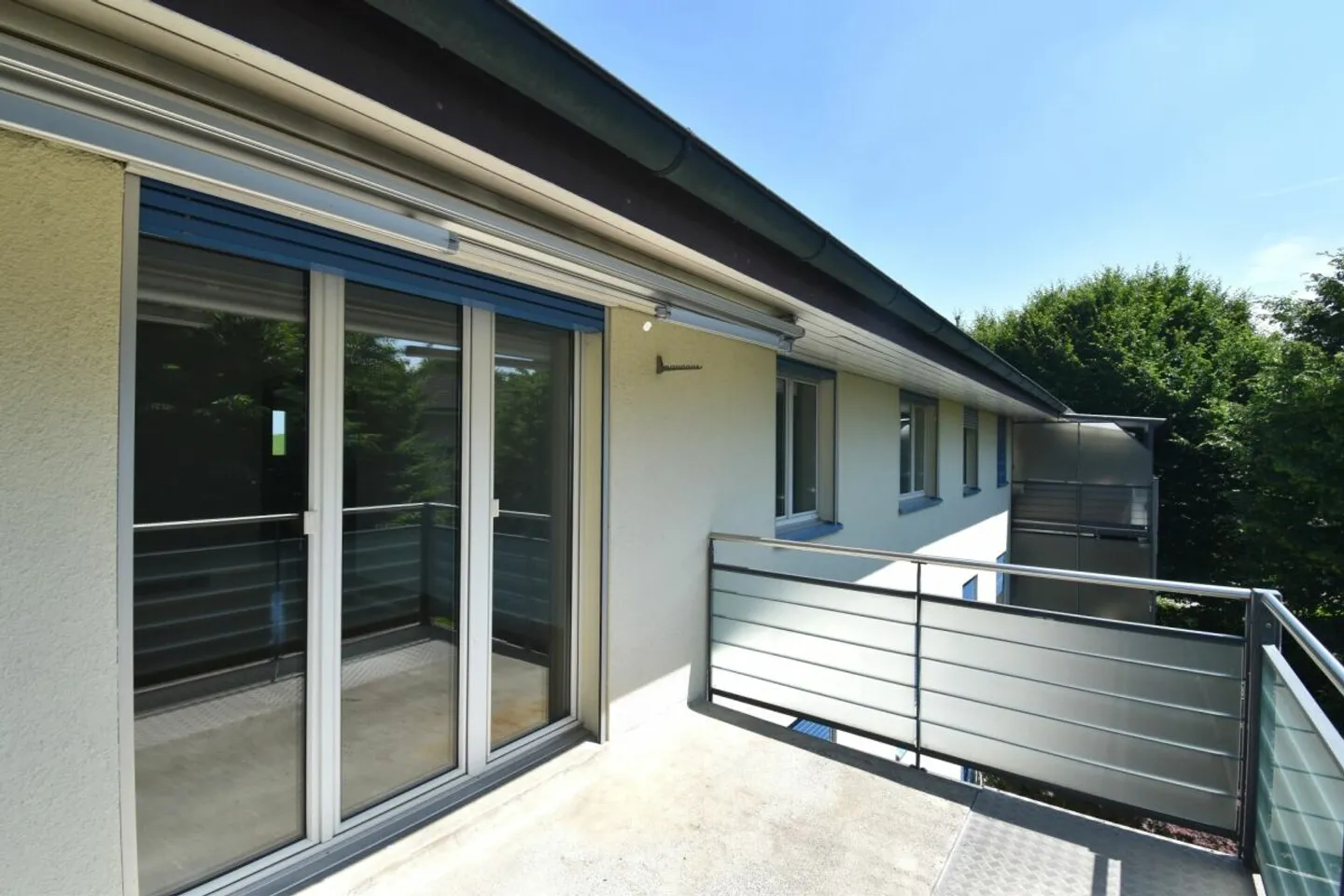 Ampio appartamento di 4,5 stanze con camino a Busswil TG - Vivere con charme e comfort - Foto 10 di 12