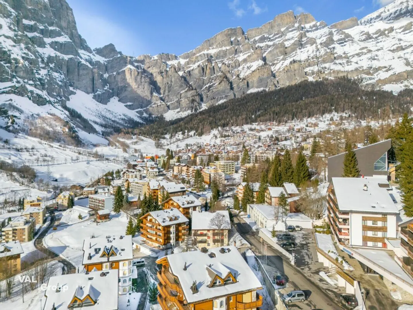 Fascino alpino con terrazza soleggiata e vista libera - Foto 13 di 13