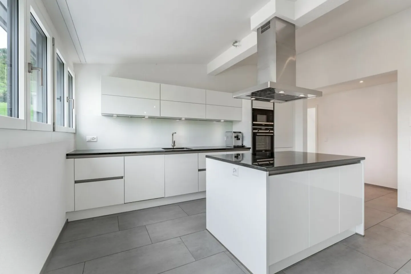 Modernes Apartment mit Wintergarten - Foto 6 von 13