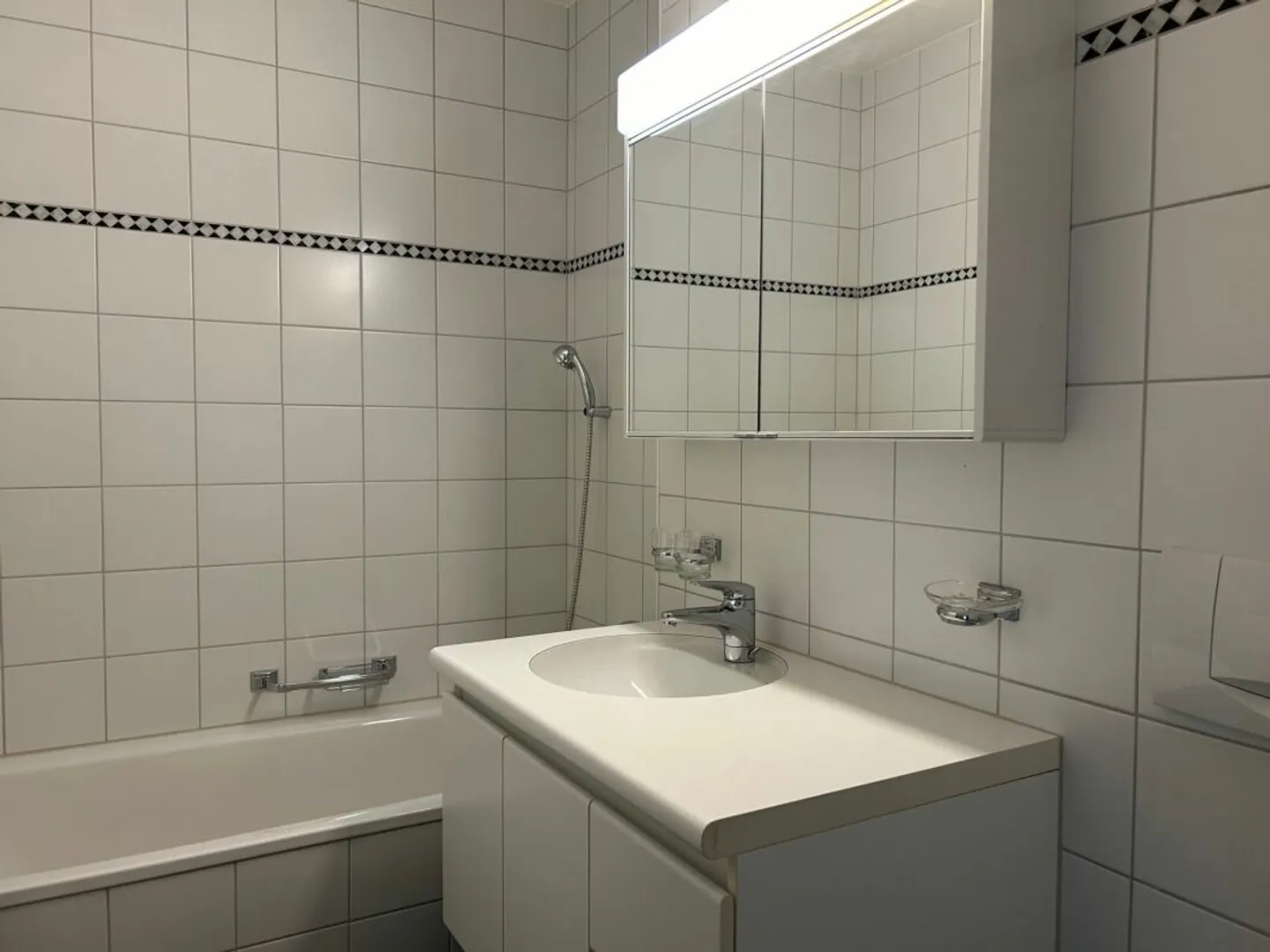 Appartamento attraente di 3,5 locali al Sonnenplatz con vista sulle montagne - Foto 6 di 8