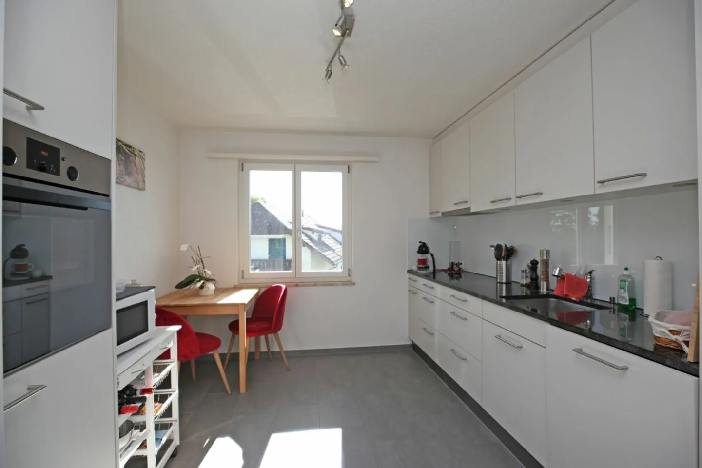 Appartement attrayant de 3.5 pièces Urtenen-Schönbühl - Photo 7 sur 10